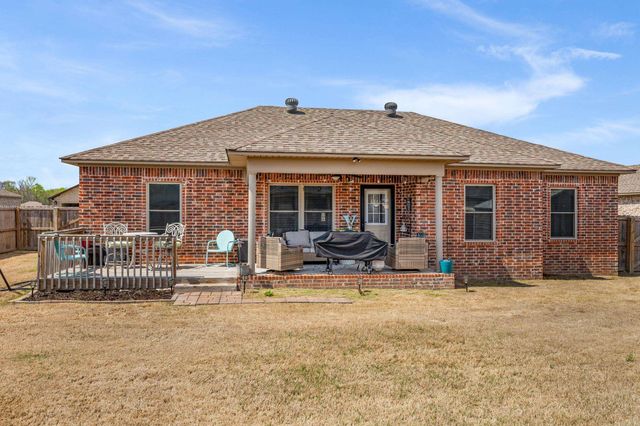 16 Doe Run Drive, Ward, AR 72176