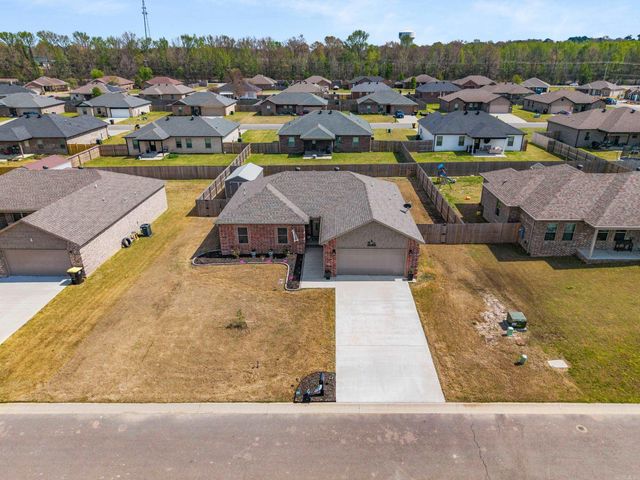 16 Doe Run Drive, Ward, AR 72176