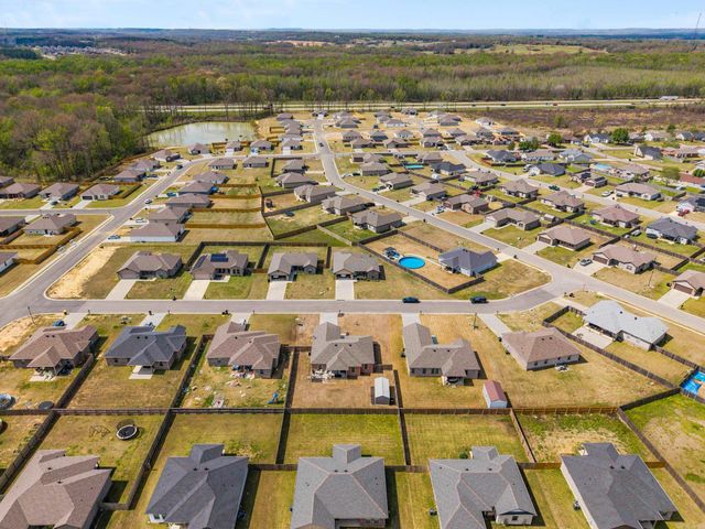 16 Doe Run Drive, Ward, AR 72176