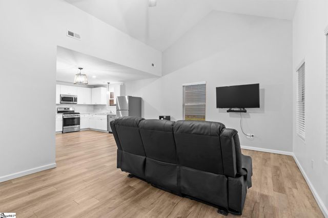 109 Colleton Lane, Clinton, SC 29325