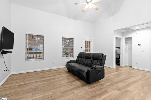 109 Colleton Lane, Clinton, SC 29325