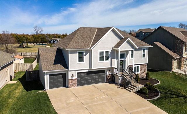 12400 Parkview Avenue, Kansas City, KS 66109