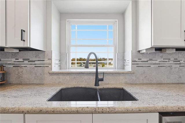 12400 Parkview Avenue, Kansas City, KS 66109