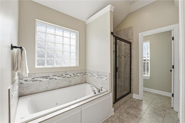 12400 Parkview Avenue, Kansas City, KS 66109