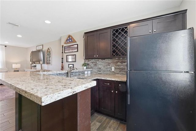 12400 Parkview Avenue, Kansas City, KS 66109