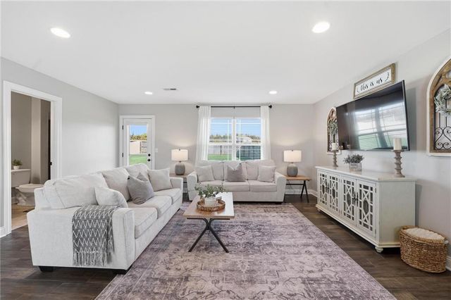 12400 Parkview Avenue, Kansas City, KS 66109