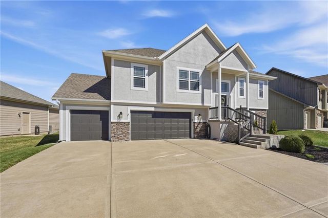 12400 Parkview Avenue, Kansas City, KS 66109