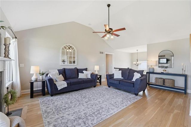 12400 Parkview Avenue, Kansas City, KS 66109