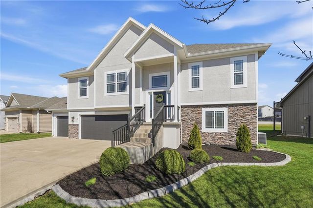 12400 Parkview Avenue, Kansas City, KS 66109