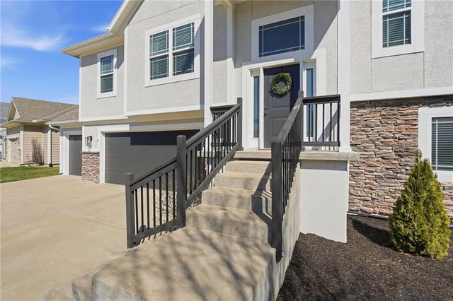 12400 Parkview Avenue, Kansas City, KS 66109