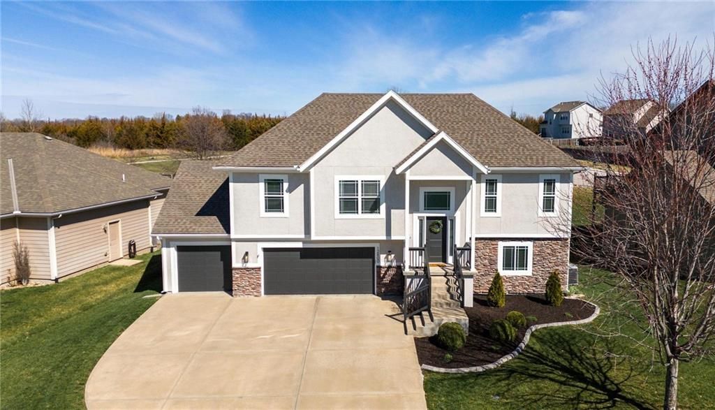 12400 Parkview Avenue, Kansas City, KS 66109