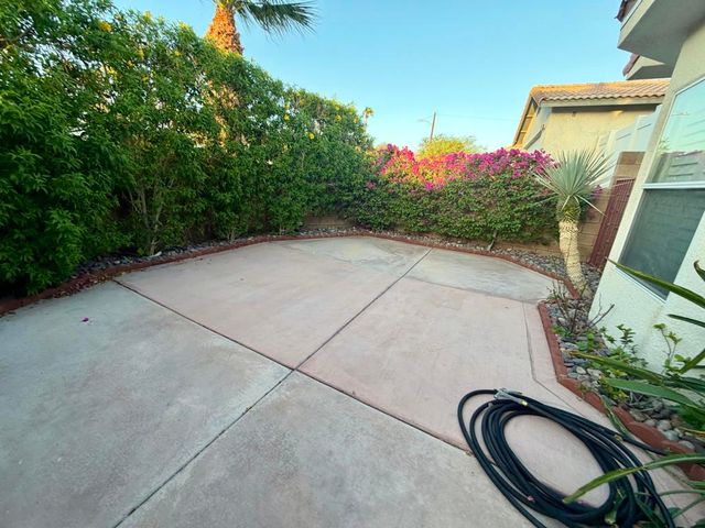 68177 Calle Cerrito, Desert Hot Springs, CA 92240