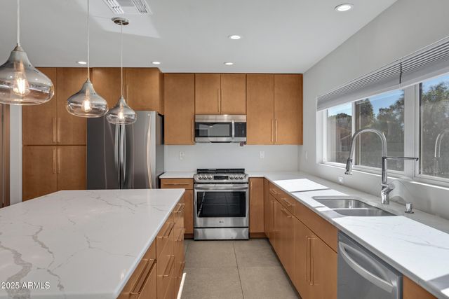 4209 E MANDAN Street, Phoenix, AZ 85044