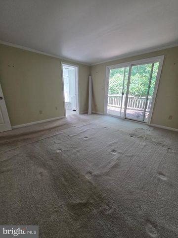 24 TEAROSE DR, Middle River, MD 21220