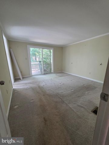 24 TEAROSE DR, Middle River, MD 21220