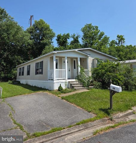 24 TEAROSE DR, Middle River, MD 21220