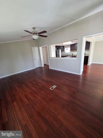 24 TEAROSE DR, Middle River, MD 21220