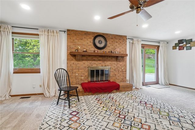 7880 John Elwood Drive, Centerville, OH 45459