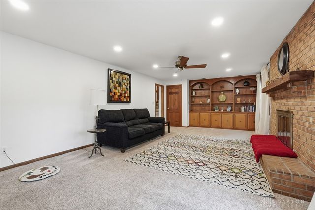 7880 John Elwood Drive, Centerville, OH 45459