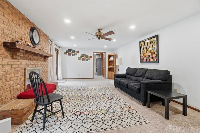 7880 John Elwood Drive, Centerville, OH 45459