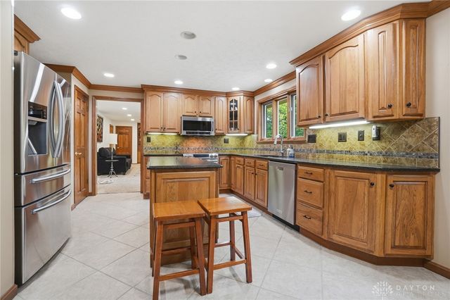 7880 John Elwood Drive, Centerville, OH 45459