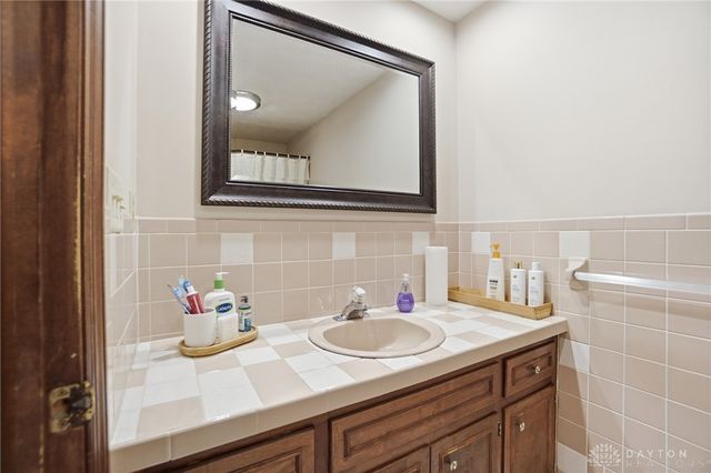 7880 John Elwood Drive, Centerville, OH 45459