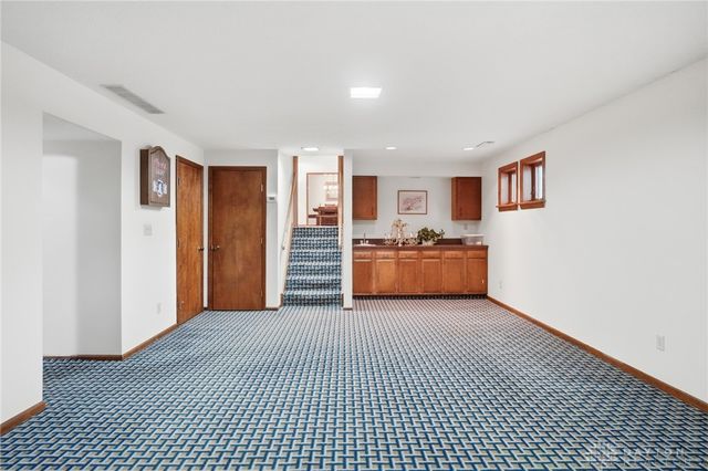 7880 John Elwood Drive, Centerville, OH 45459