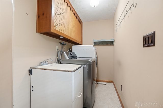 7880 John Elwood Drive, Centerville, OH 45459