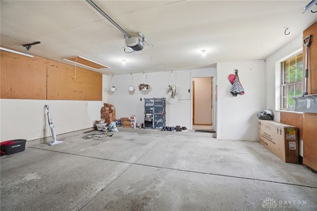 7880 John Elwood Drive, Centerville, OH 45459