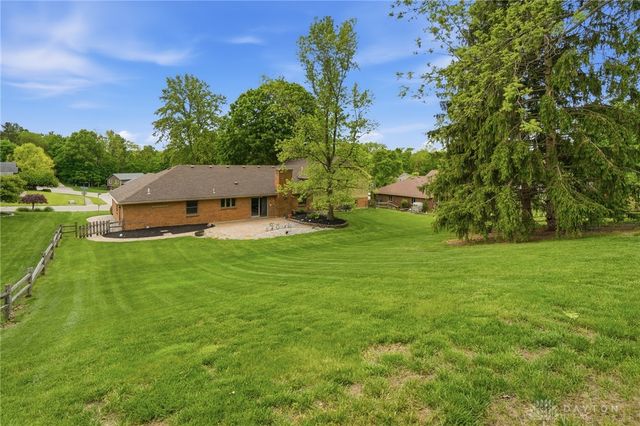 7880 John Elwood Drive, Centerville, OH 45459