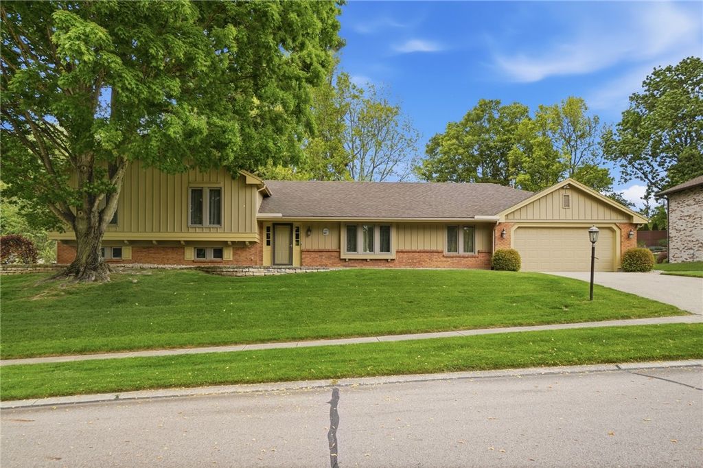 7880 John Elwood Drive, Centerville, OH 45459