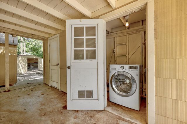 1614 Ashberry DR, Austin, TX 78723