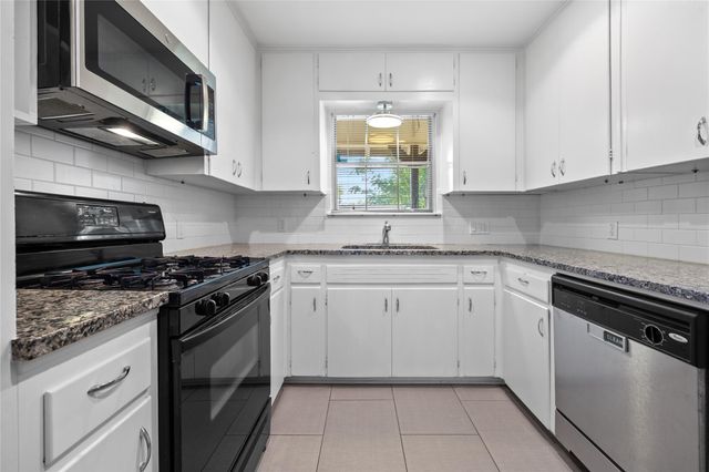 1614 Ashberry DR, Austin, TX 78723