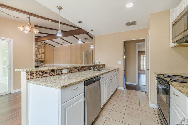 8519 Leyland, San Antonio, TX 78239