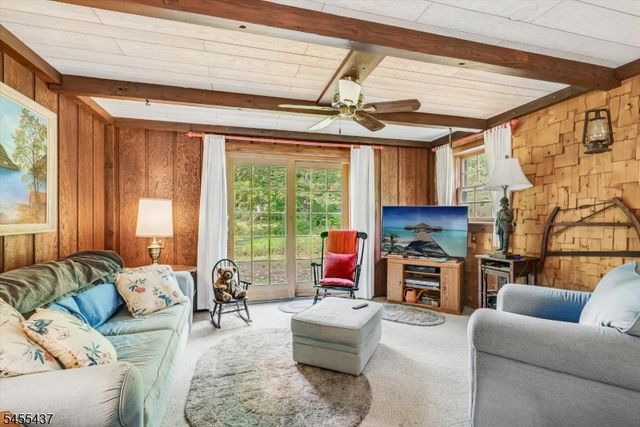10 Longbridge Rd, Frankford Twp., NJ 07826