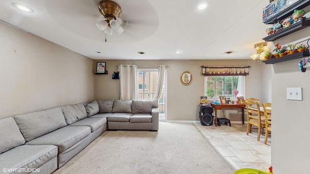 9621 S Karlov Avenue 303, Oak Lawn, IL 60453