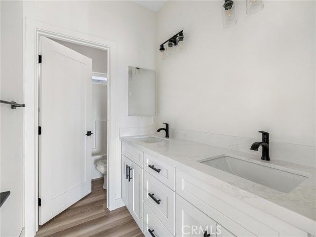 15590 Dale Evans Parkway, Apple Valley, CA 92307