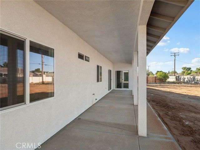 15590 Dale Evans Parkway, Apple Valley, CA 92307