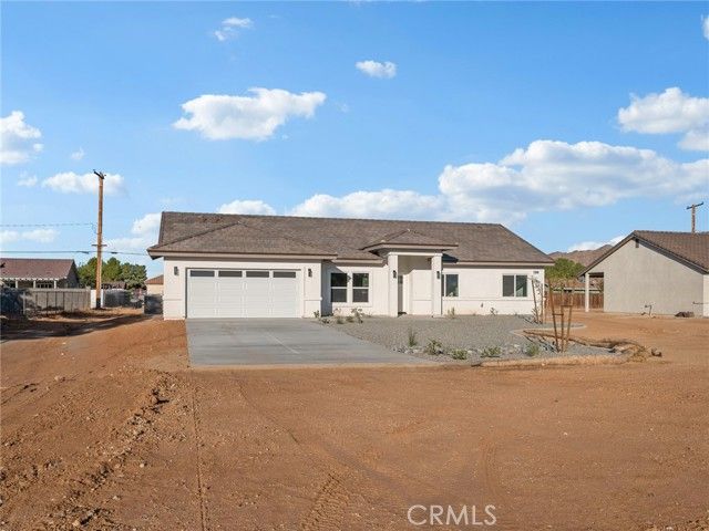 15590 Dale Evans Parkway, Apple Valley, CA 92307