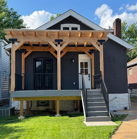 5230 Bancroft Avenue, St Louis, MO 63109