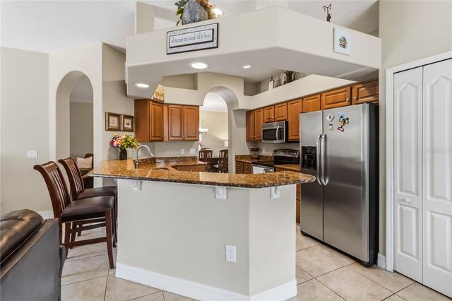 880 SUFFOLK PLACE, Davenport, FL 33896