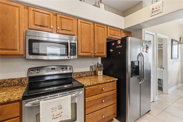 880 SUFFOLK PLACE, Davenport, FL 33896