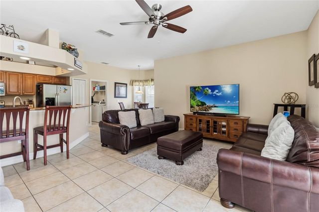 880 SUFFOLK PLACE, Davenport, FL 33896