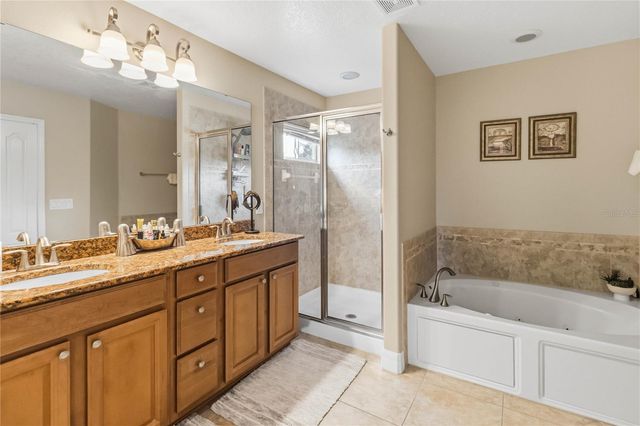 880 SUFFOLK PLACE, Davenport, FL 33896