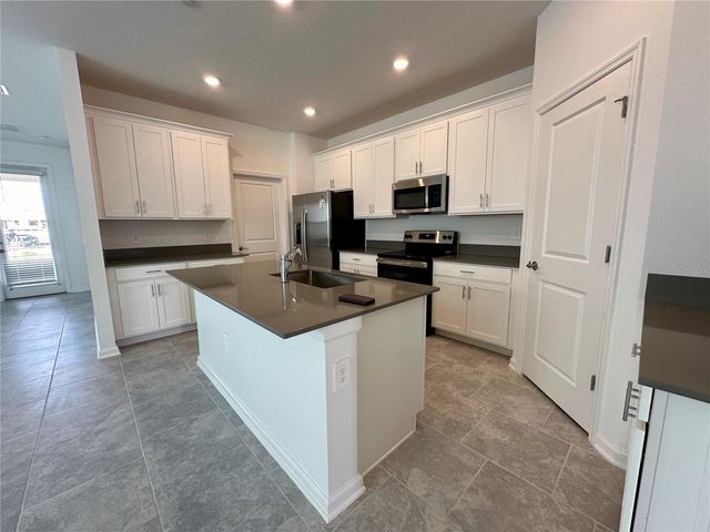 166 ACES HIGH LANE, Davenport, FL 33896