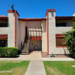 4211 E PALM Lane 208, Phoenix, AZ 85008