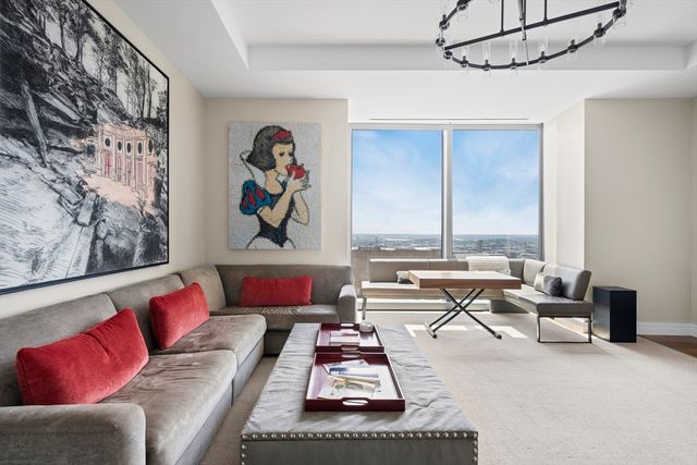1 Dalton St 3404, Boston, MA 02115