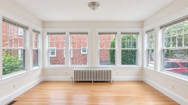 39 Greycliff 1, Boston, MA 02135