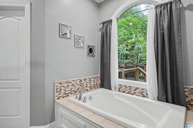 4104 ASHINGTON DRIVE, Birmingham, AL 35242