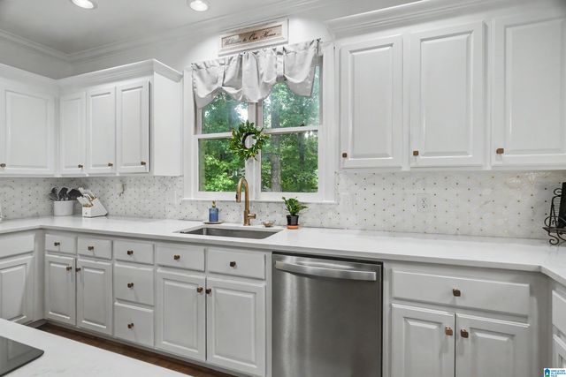 4104 ASHINGTON DRIVE, Birmingham, AL 35242